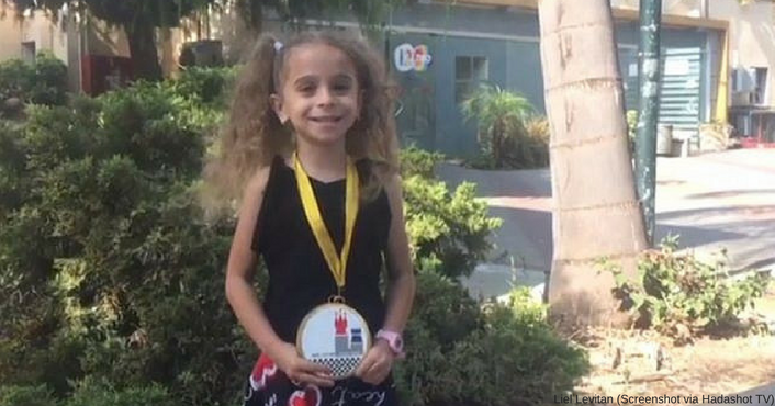 Tunisia, under pressure, lets 7-year-old Israeli girl in for chess tourney