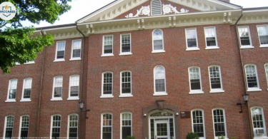 Swastika hung on dorm door of Jewish student at Tufts